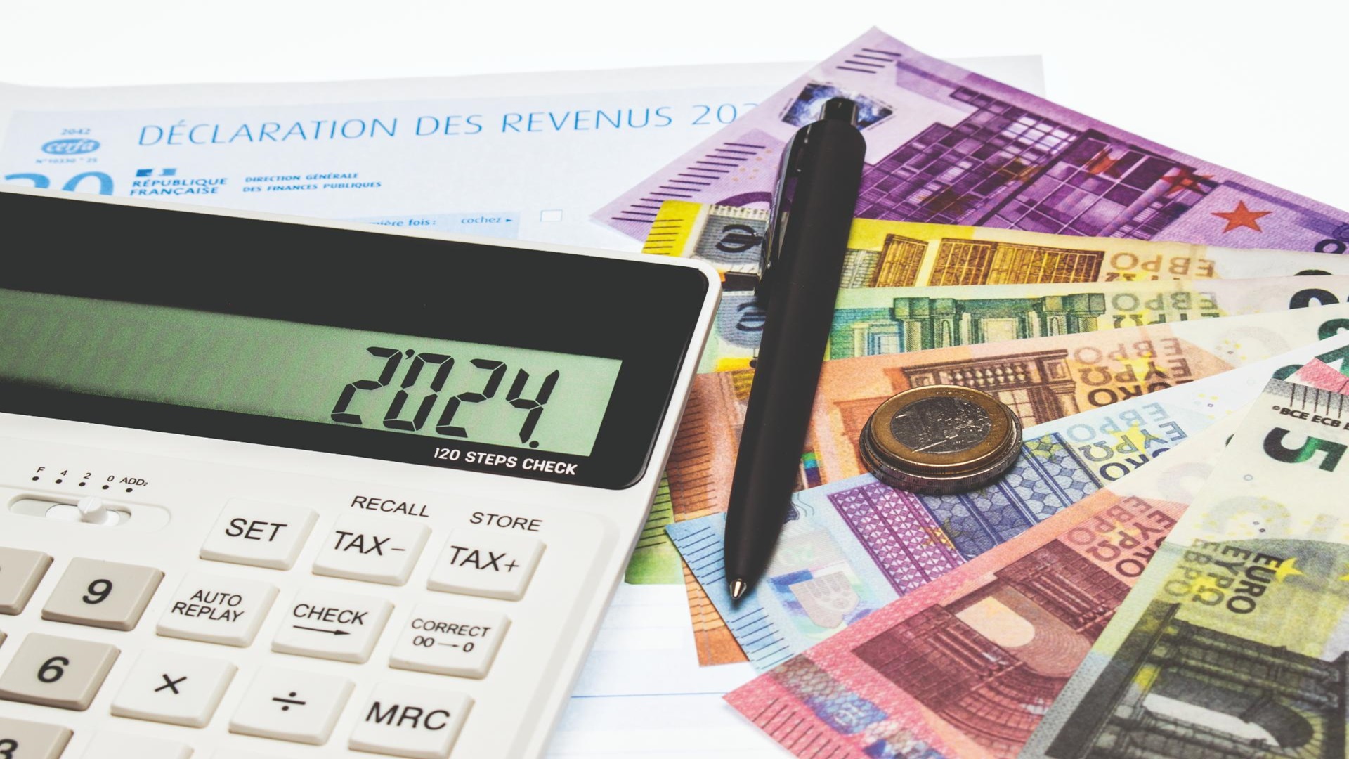 A Guide to Tax Returns in France - Complete France