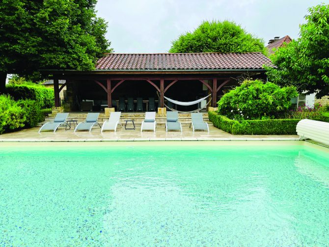 Installing a pool at your French home: What to consider